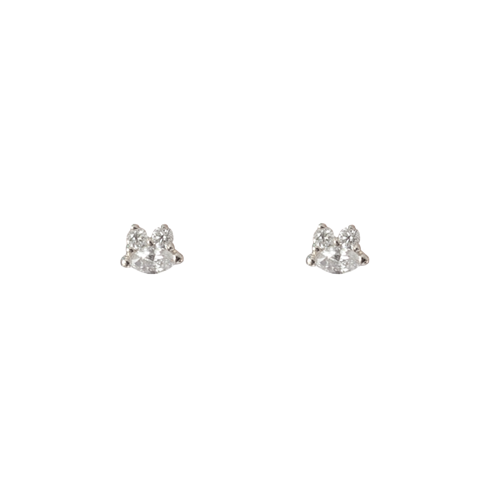 Summer gold earrings.