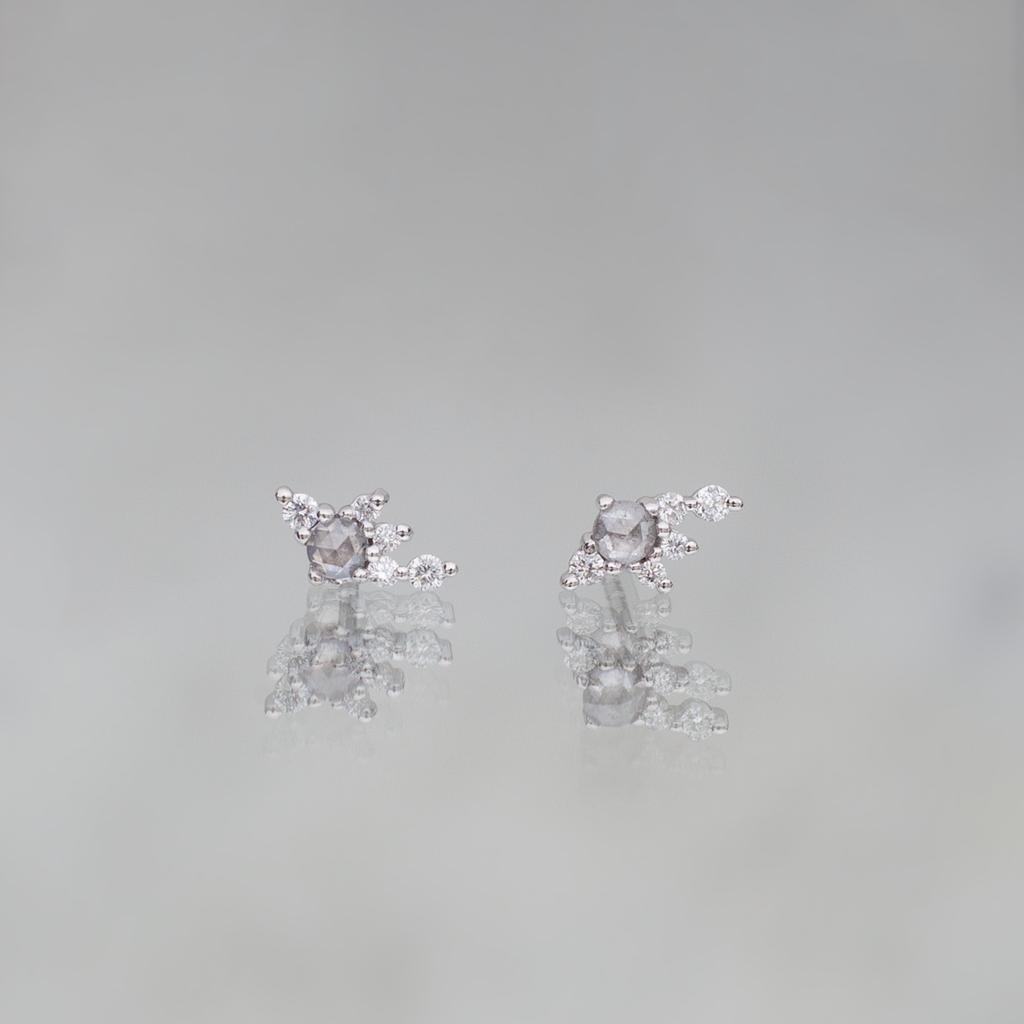 diamond cluster earring white gold