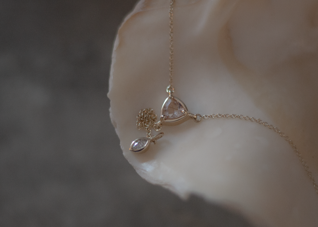 Diamond lariat necklace 14k