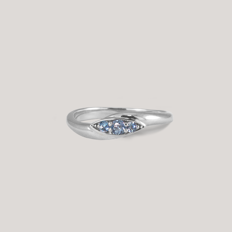 aquamarine wave white gold ring