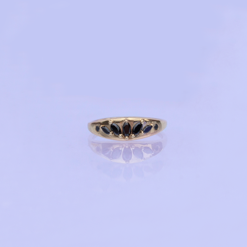 signet ring with diamonds