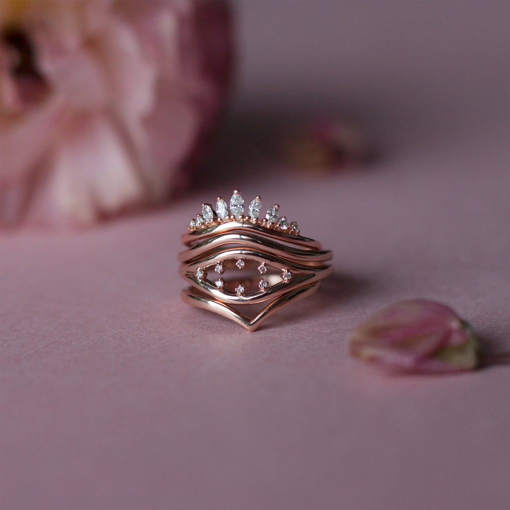 Gold and diamond nesting ring. 